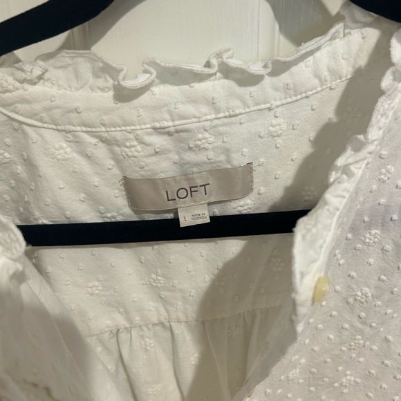 LOFT White Textured Ruffle Blouse - Picture 2 of 3